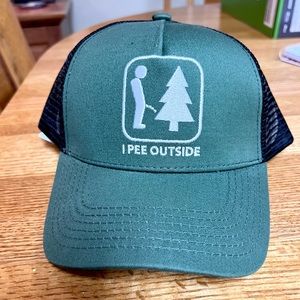 Green and Black Outdoor Cap